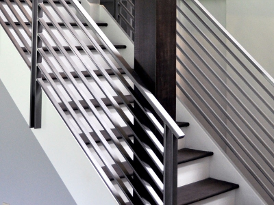 Thi công cầu thang inox tại Hóc Môn, TP HCM