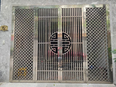 Thi công cửa cổng inox 