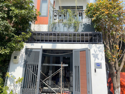 Thi công cửa sắt - inox Củ Chi 