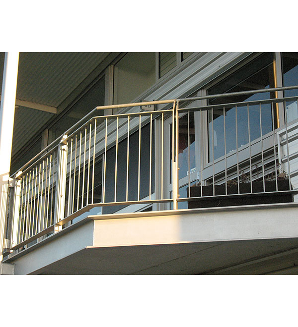 Làm lan can inox Hóc Môn | Báo giá chi tiết từng loại