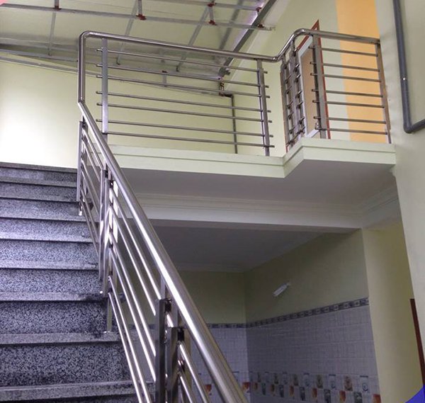 Giới thiệu dịch vụ thi công lan can inox Hóc Môn của Đại Phát