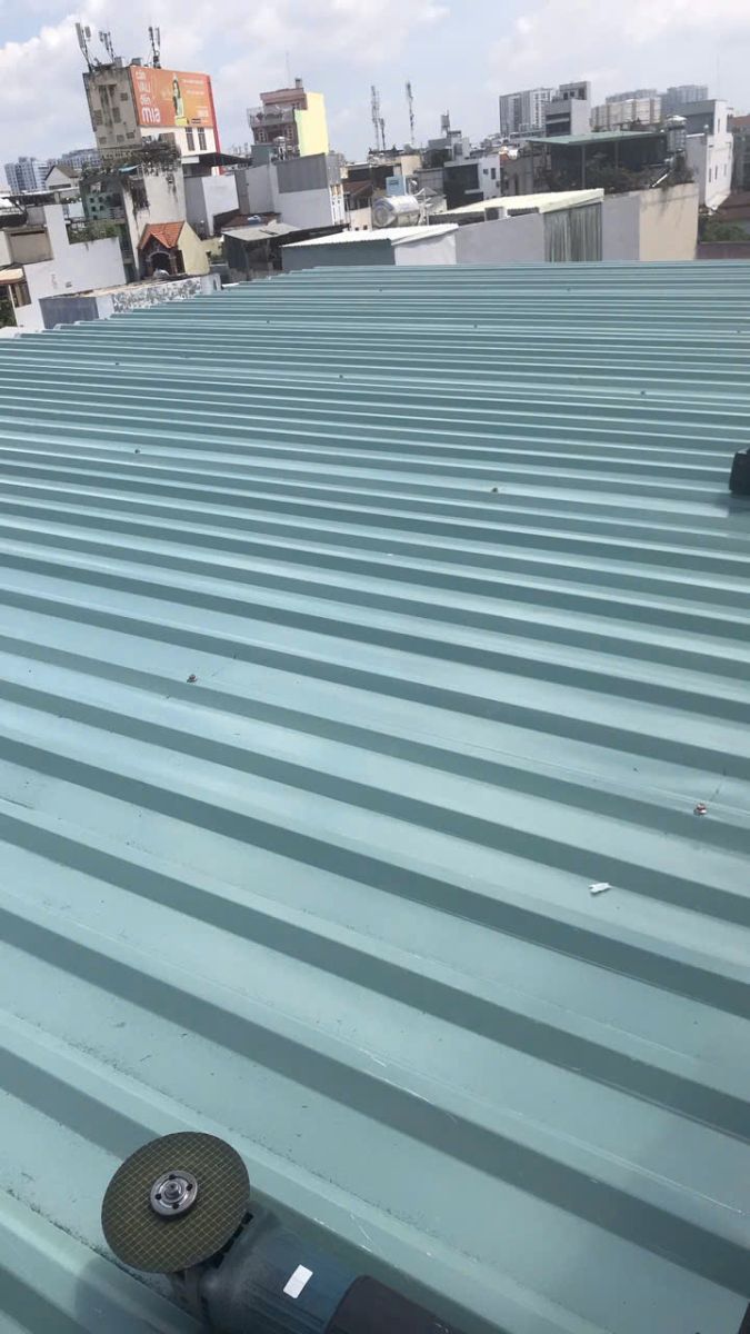báo giá thi công mái tôn chống nóng Thủ Đức