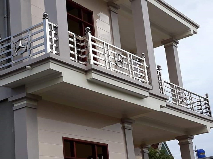 Hình ảnh lan can inox thanh ngang đơn giản: lắp đặt lan can inox tại quận 12, TP HCM