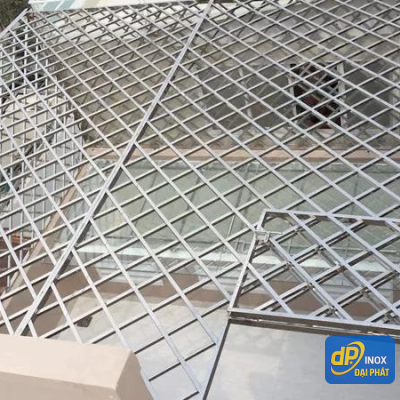 khung bảo vệ inox đẹp