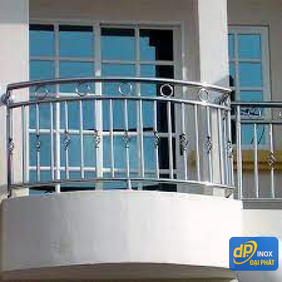 Mẫu lan can inox ban công đẹp